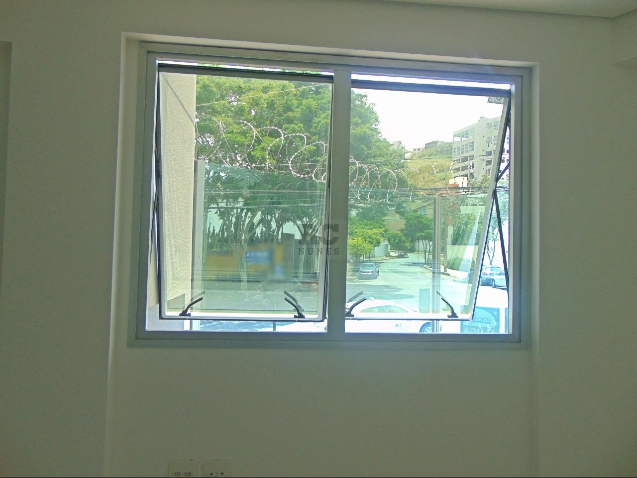 Sala para aluguel no Estoril: 